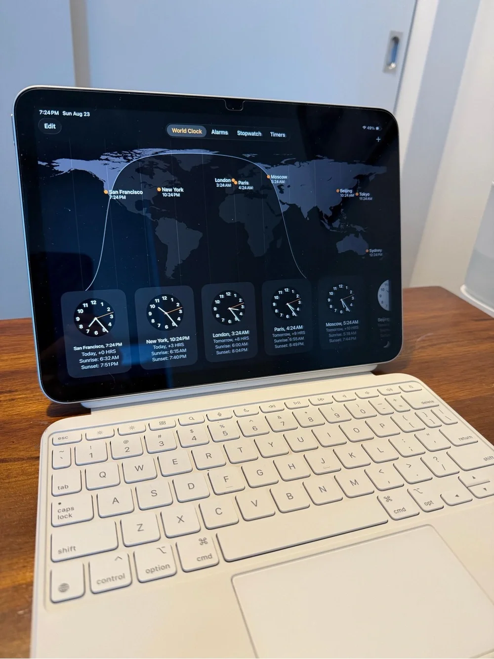 Apple iPad (10th Gen) with Detachable Apple Magic Keyboard
